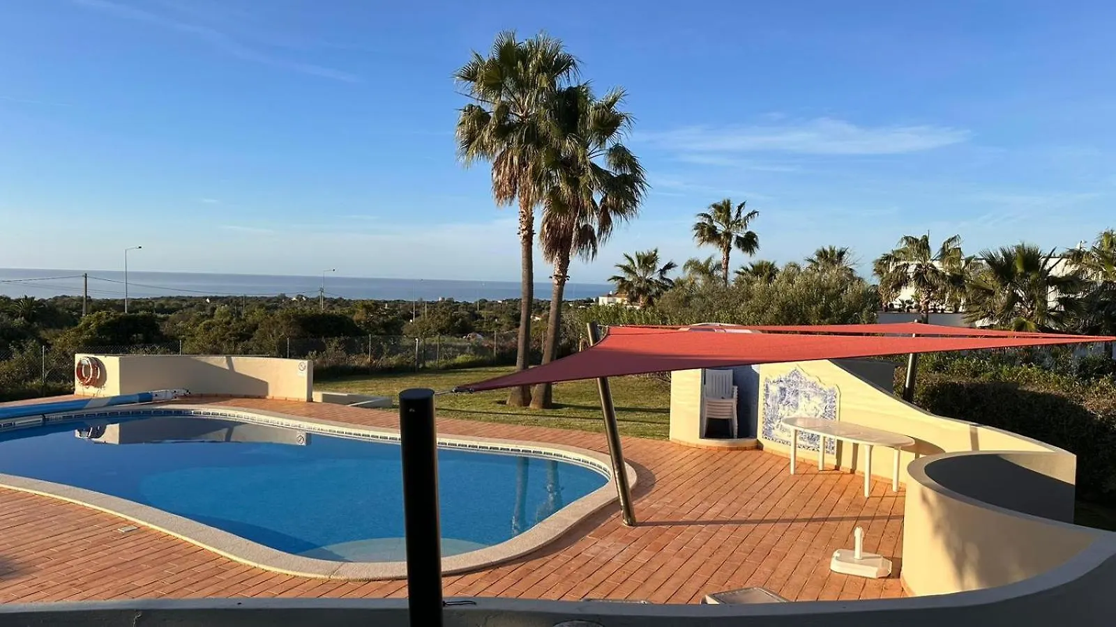 Villa With Beautiful See Views & Spacious Garden Ferragudo  Ferragudo (Faro)